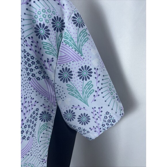 Green Town Uniform Women’s Scrub Size L Floral Abstract Cottage Hospital Nurse - Picture 2 of 10